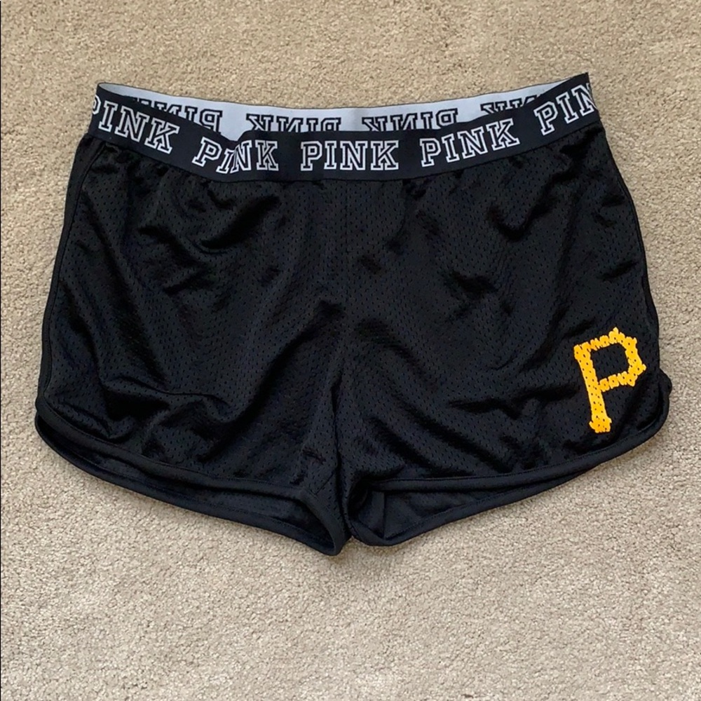 Victoria’s Secret PINK Pirates Shorts Size M